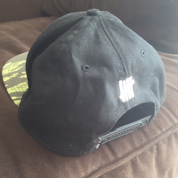 Undefeated Cap - Picture 2 of 3